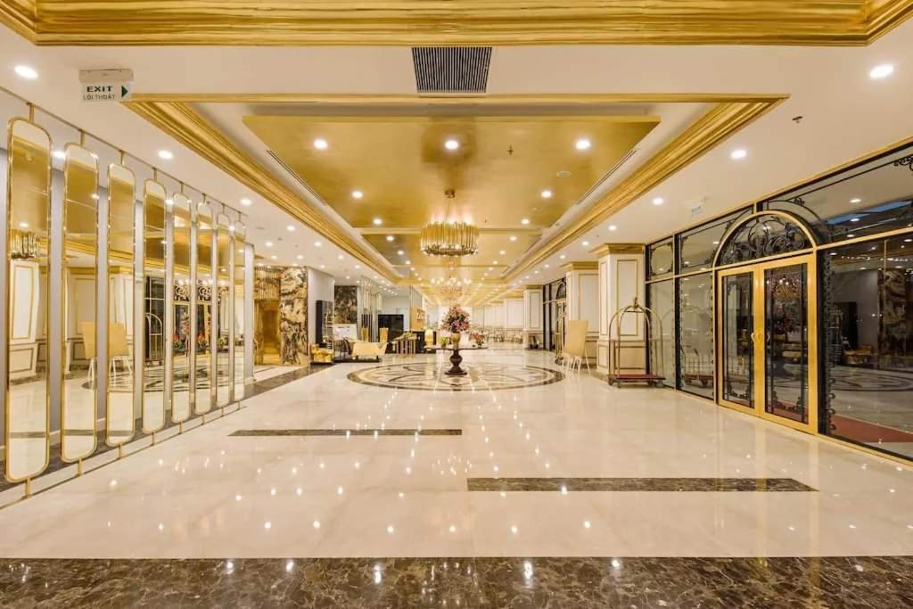 Golden Apartment With Sea View Дананг Экстерьер фото