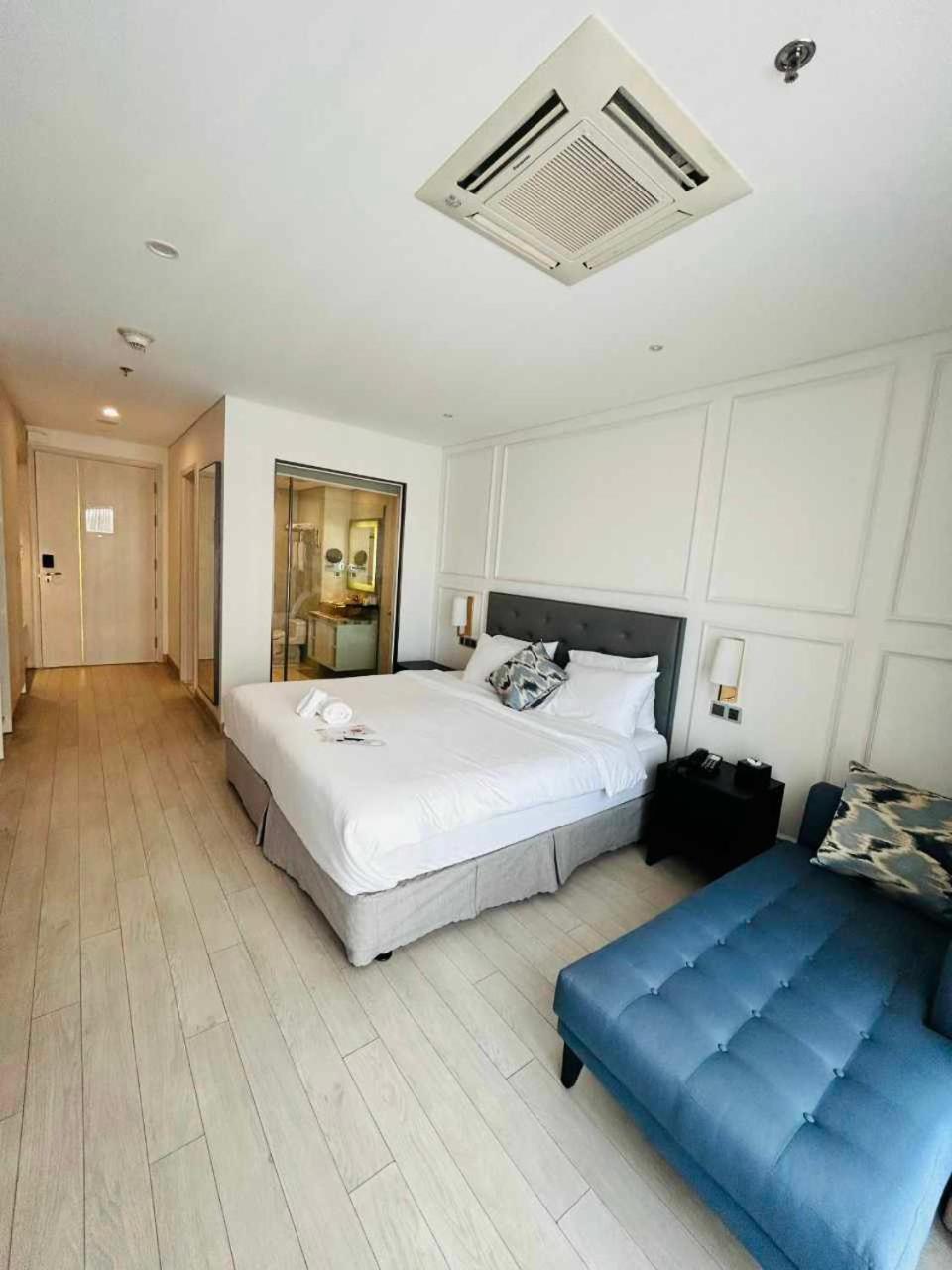 Golden Apartment With Sea View Дананг Экстерьер фото