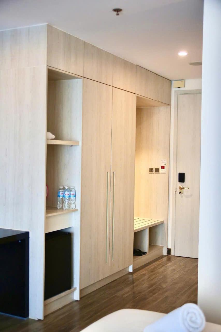Golden Apartment With Sea View Дананг Экстерьер фото
